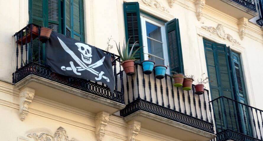 decoration-bandera-pirata-isla-pirata